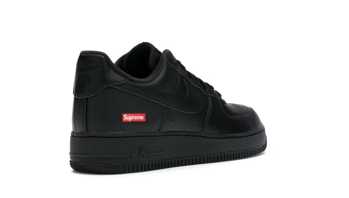 Nike Air Force 1 Low Supreme Black