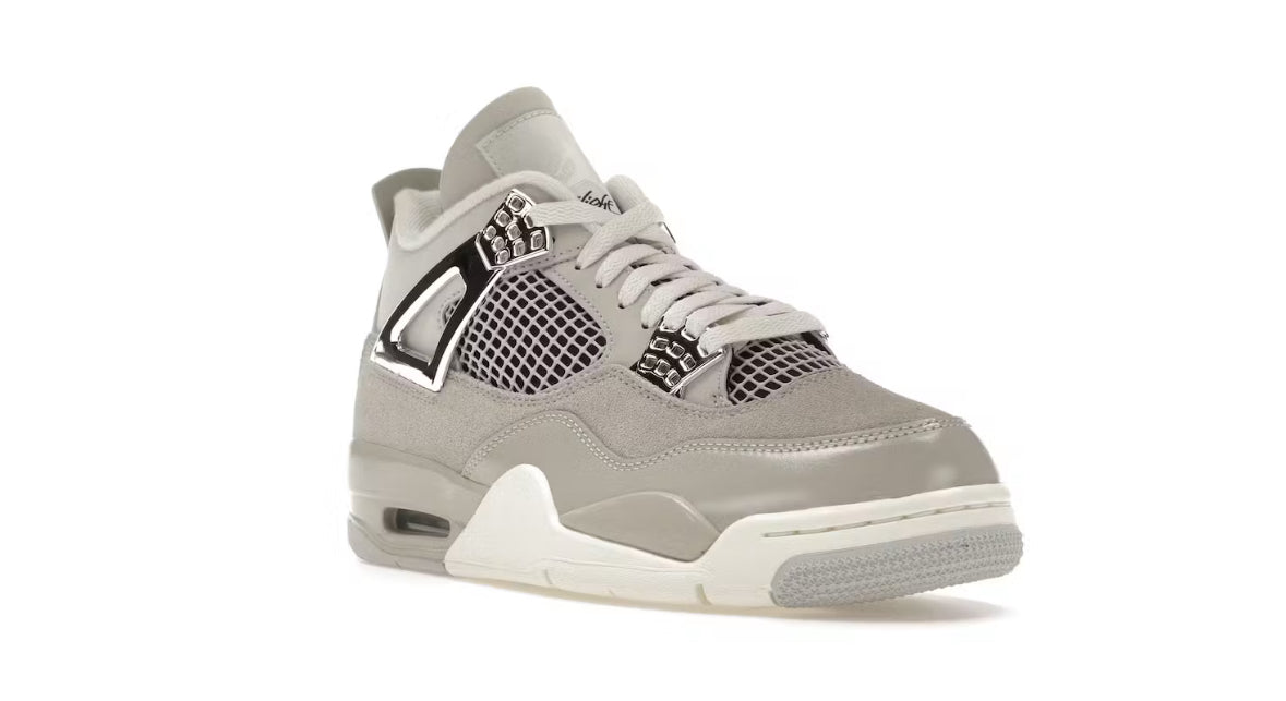 Jordan 4 Retro Frozen Moments