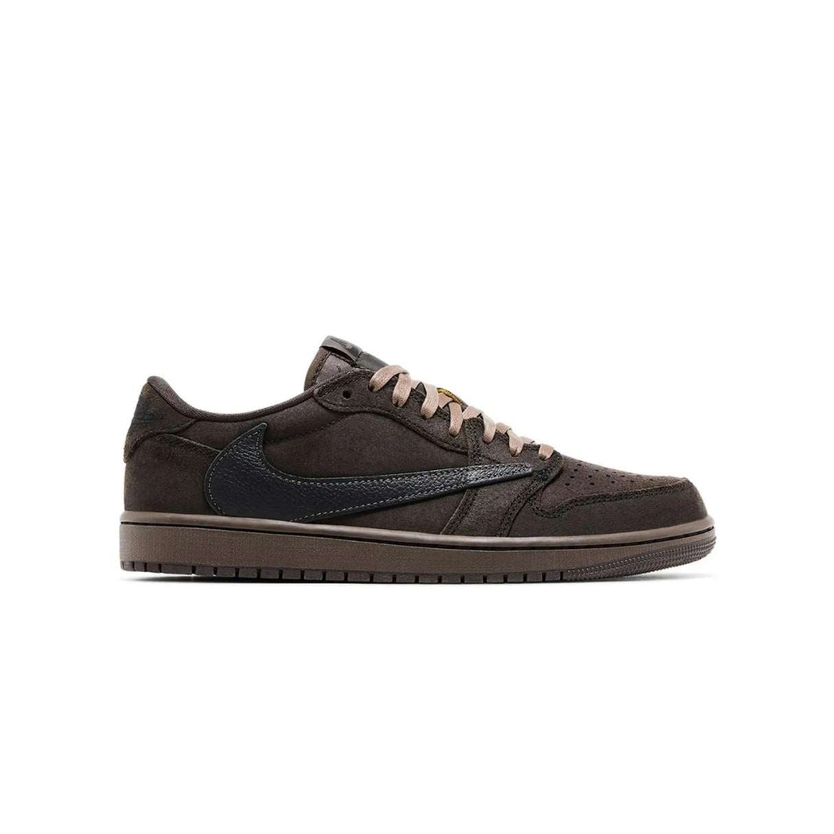 Jordan 1 Retro Low OG SP Travis Scott Velvet Brown