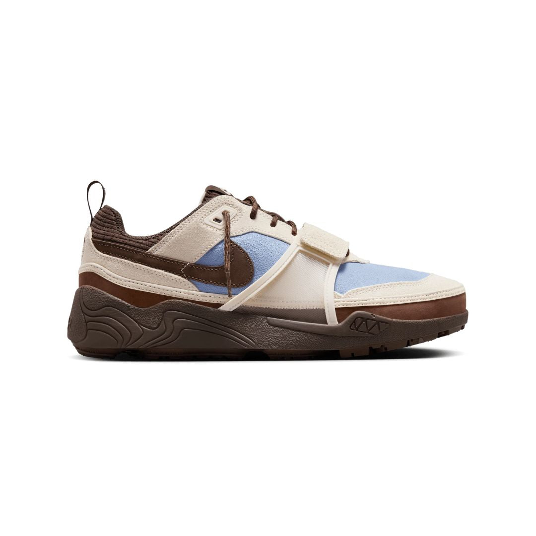Nike Zoom Field Jaxx x Travis Scott 