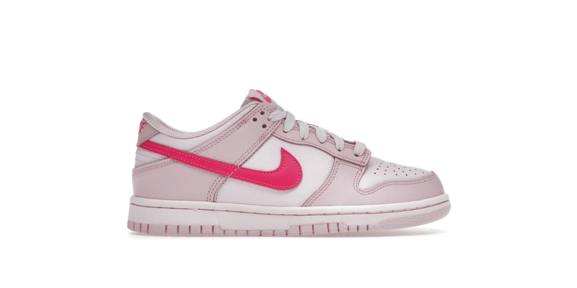 Nike Dunk Low Triple Pink