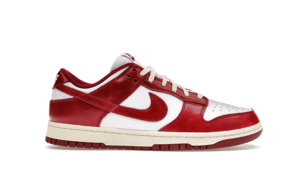 Nike Dunk Low Vintage Red