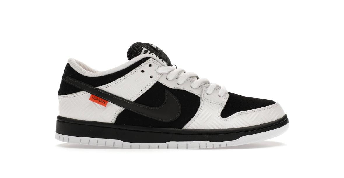 Nike SB Dunk Low TIGHTBOOTH